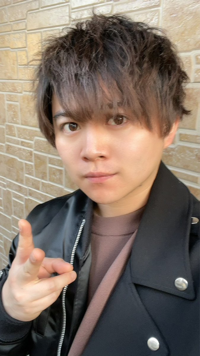 西井幸人 この前一緒に頑張った佐奈っちも出ているということで ミュージカル 黒執事 寄宿学校の秘密 観てきました わー久々の黒執事 そして生執事 あの世界観に浸りながら そして懐かしいなーとかも思いつつ観させてもらいました わーまた 西井幸人 この前一緒に頑張った佐奈っちも出ているということで ミュージカル 黒執事 寄宿学校の秘密 観てきました わー久々の黒執事 そして生執事 あの世界観に浸りながら そして懐かしいなーとかも思いつつ観させてもらいました わーまた