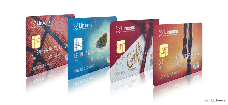 Linxens's tweet photo. 😜At Linxens we can make your card unique! #ColoredSubstrates and #EngravedLogos platings are just few options that can hoist your card to the top of the wallet. #MoreThanACard #LinxensInside #CardCustomization #Banks #LoyaltyCard https://t.co/gQH6zfCMQ0