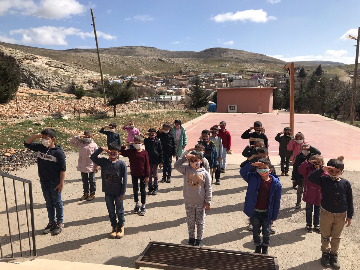 18 Mart Çanakkale şehitlerimizi rahmet ve minnetle andık ve Çanakkale zaferimizin 106.yılını okulumuzda pandemi kurallarına uygun bir şekilde kutladık. 
#Çanakkalegeçilmez🇹🇷🇹🇷🇹🇷
<a href="/tcmeb/">Millî Eğitim Bakanlığı</a> 
<a href="/ziyaselcuk/">Ziya Selçuk</a> 
<a href="/MemetPolat0247/">Memet Polat</a> 
<a href="/mardinilmem/">Mardin İl Millî Eğitim Müdürlüğü</a> 
@Mustafa197647 
<a href="/derikmem47/">Mardin/Derik İlçe Millî Eğitim Müdürlüğü🟢🇹🇷</a>