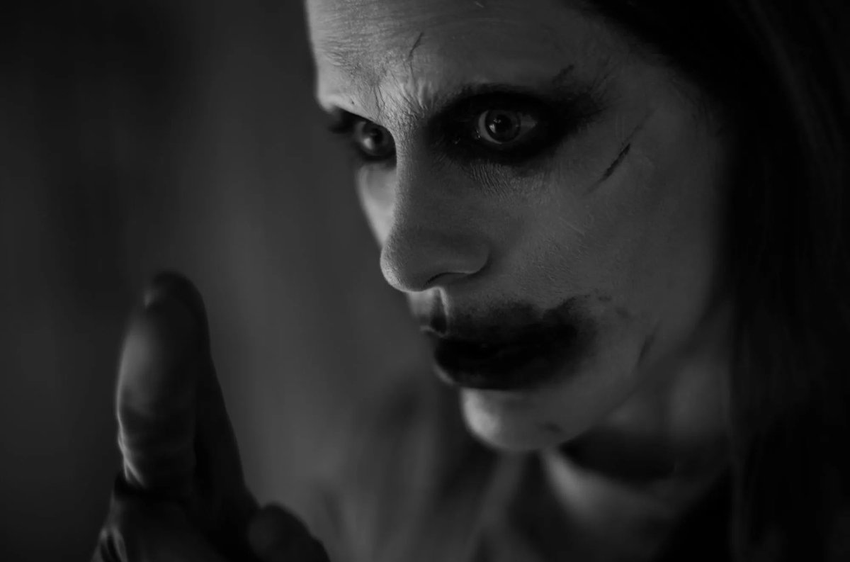 DCMotherbox's tweet photo. We need more of Jared Leto as Joker 🙏

#SnyderCut https://t.co/qj3lrZxxog