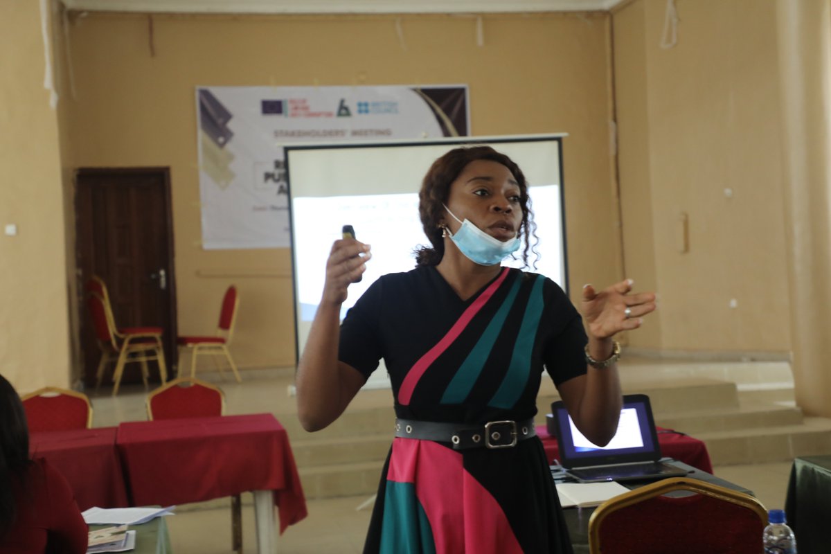aneejnigeria's tweet photo. #ANEEJCASARNProject Paper presentation at ANEEJ's Stakeholders' meeting by the Procurement Officer, Edo State Public Procurement Agency, Jane Cole-Otaguah, on "Using the Open Contracting Portal to monitor award and projects in Edo State. @EdoStateGovt @GovernorObaseki @ngBritish https://t.co/QR2FWO2ivv