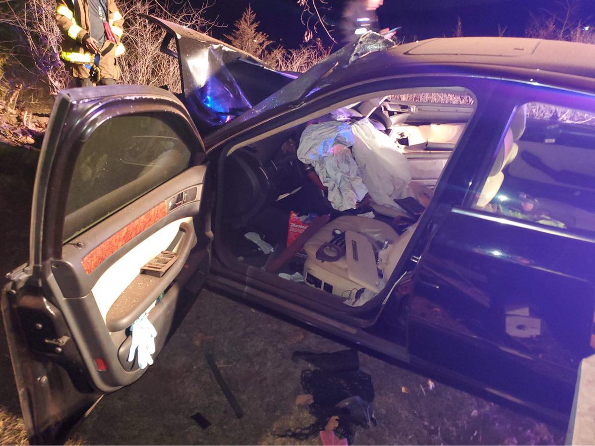 MonarchFireCo's tweet image. Last night Station 6 responded to 2 accidents around 9pm with mutual aid partners in #Union and #Amity Townships. There were no injuries in either crash and we returned in about an hour. #Berks