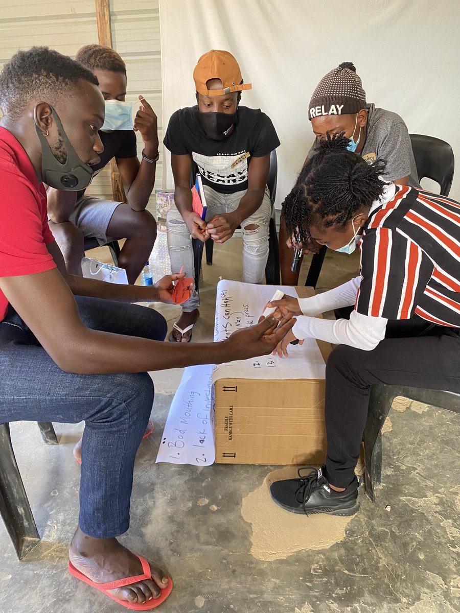 YrikaVanessa's tweet photo. How might we learn from the youth living in informal settlements in developing their ideas and connecting them to potential partners to solve the #wickedproblems of #unemployment in #Namibia? #informality #Entrepreneurship #AcclabNam #UNDP https://t.co/DsdtwZLhhl