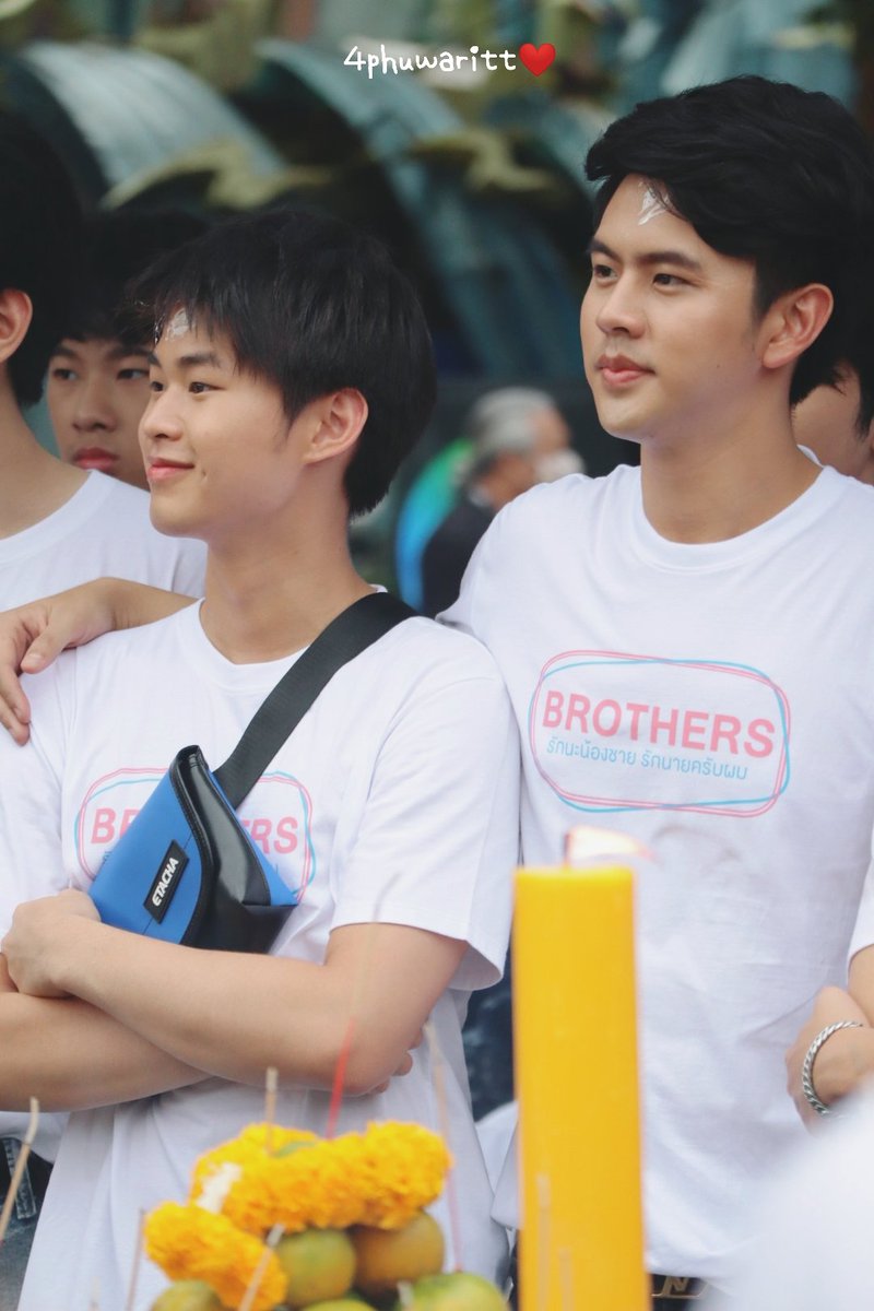 พี่แม็ค น้องภู คิดถึงพี่น้องคู่นี้จังเลย😁

#ลักยิ้มของภู #phuwaritt
#mac_kridtat​ #ชาวไร่ของแม็ค
#Brothersรักนะน้องชายรักนายครับผม
#STMDthailand
#4phuwarittPixx