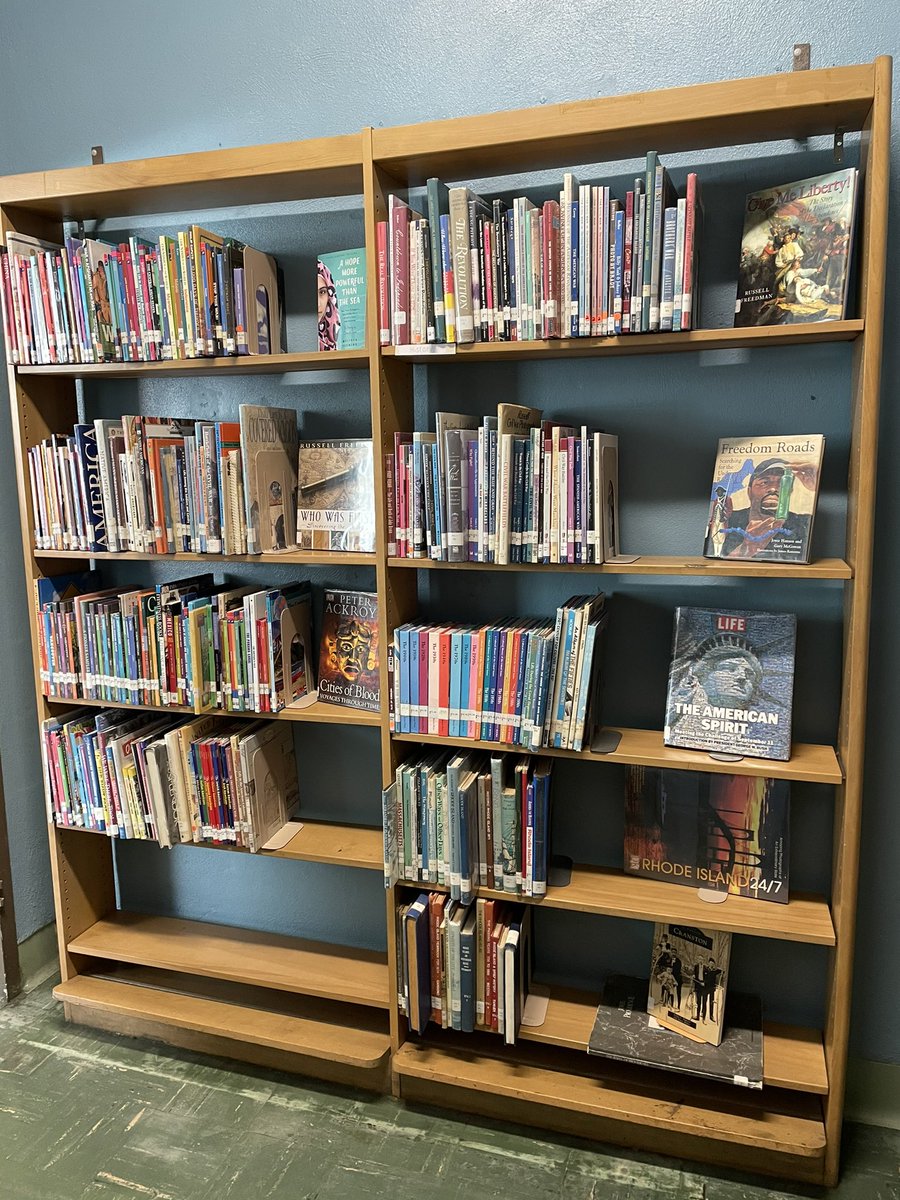 SchLibRI's tweet photo. Mrs. Mills
@PVMSLibraryRI
Thank you @EJHughes15 for energizing some spaces in our library to be more user friendly! #pvmsreads #slri #tlchat https://t.co/ijkXrxTb17