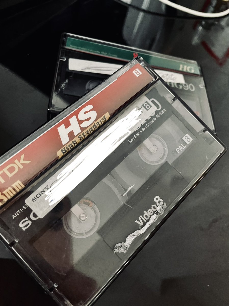 What’s better than a true horror story? .... the actual horror footage tapes!  #comingsoon #evidence #truestory #footage #1990 #film #screenplay #horrormovies #horror #losteyefilms <a href="/LostEyeFilmsLtd/">Lost Eye Entertainment Ltd</a> #thursdayvibes