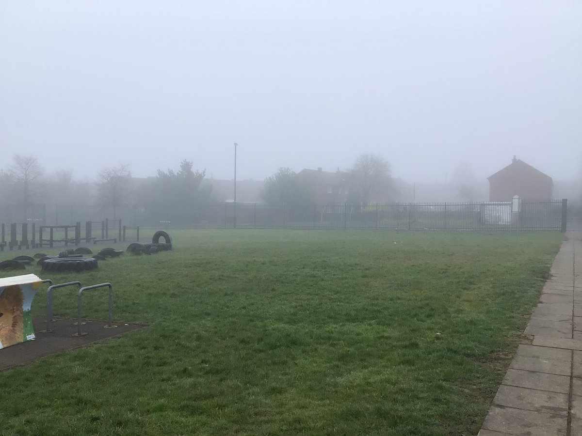 MrCStJames's tweet photo. We couldn’t resist the opportunity to write a poem about fog this morning after the eerie walk in to school today! 
@PieCorbett #poems @PoetryVal #20minutechallenge @paulcooksonpoet @moses_brian https://t.co/C2F7x016tG