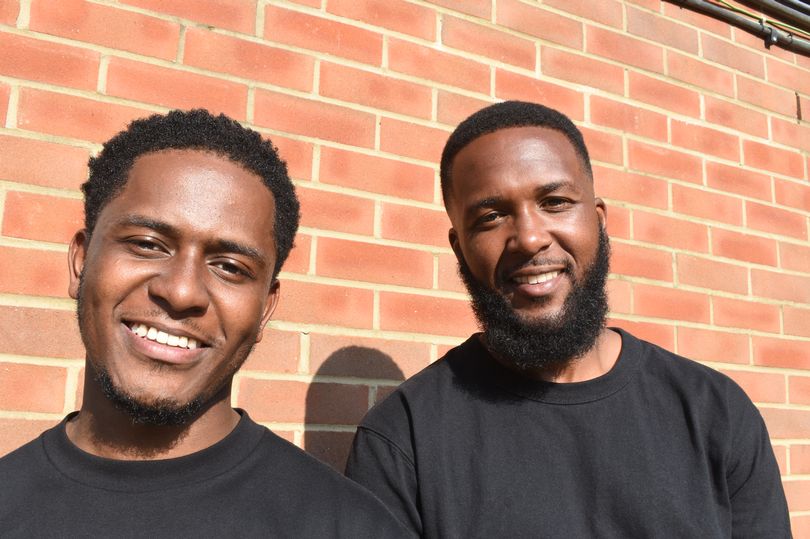 tootingnewsie's tweet photo. A great article on #Tooting brothers Troy and Jarrell, and how they took @JuiciJerk from a small van-based Caribbean cuisine business to a national distribution network – and all during the pandemic. Story via @myldn: https://t.co/XN5zD5d3BO https://t.co/rvHMpk1nsH