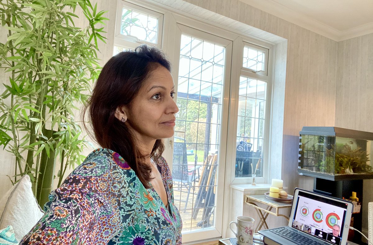 doc_alka's tweet image. Ready like an #NHSHero should be for the #SpringSymp21 with @NHSHEE_EoE