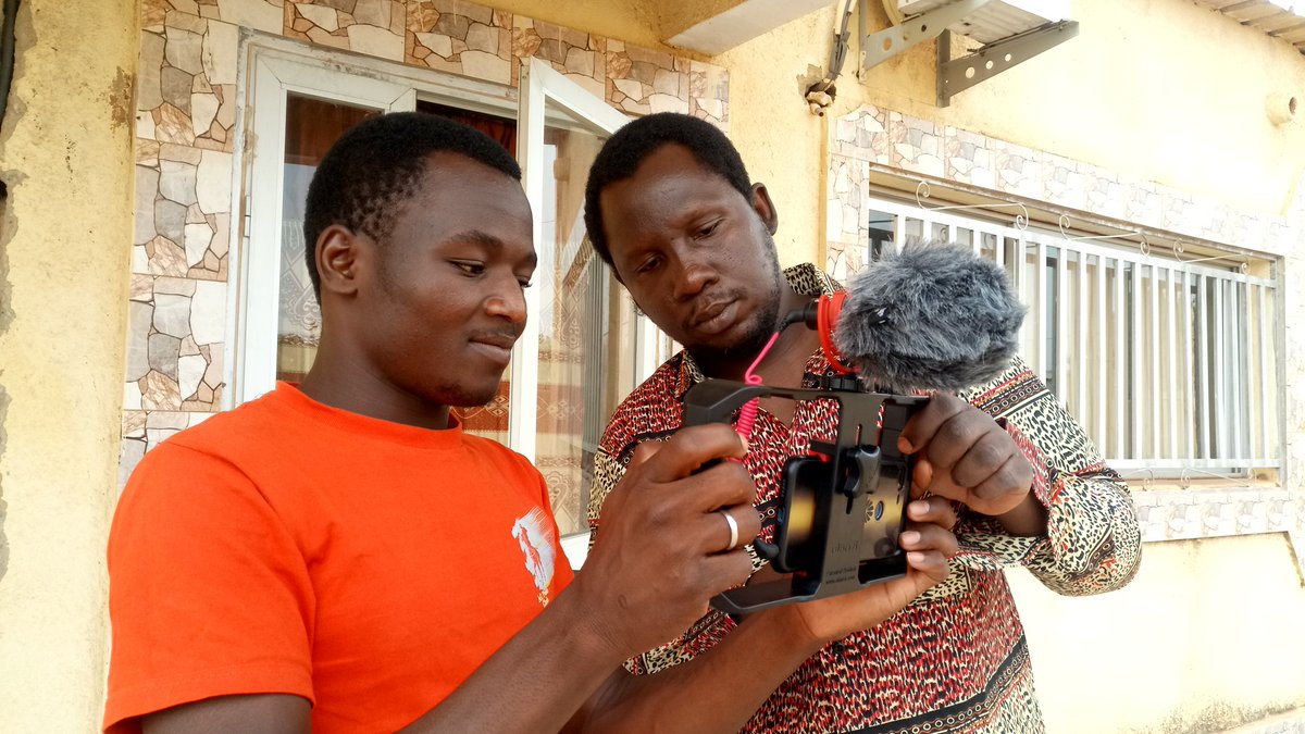 Aujourd'hui #webactivismeboromo aborde le #JournalismeMobile avec <a href="/BoukariOued/">Boukari Ouédraogo</a> 
#MOJO 
#Lwili
#BurkinaFaso