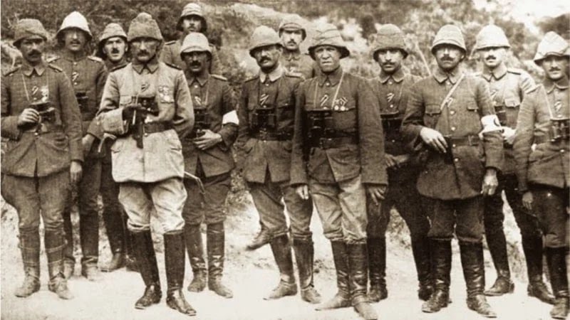 18 Mart Çanakkale Zaferi’nin 106. senesini kutluyor ve bize bu büyük zaferi armağan eden tüm şehitlerimizi saygıyla anıyoruz. #18martcanakkalezaferi