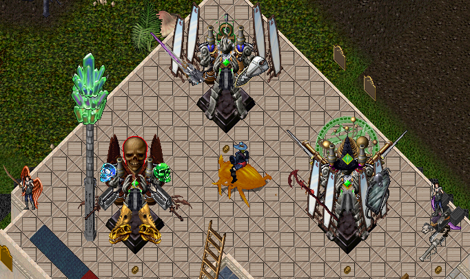 弊社オベリスクロボ基地、今週の展示は左から「アンデッド形態」「可変型空戦形態I（格闘モード）」「ネクロメイジ形態」です。
当基地は北斗アンブラ西口を出てすぐの場所です。
#UO_JPN #ウルティマオンライン #UltimaOnline