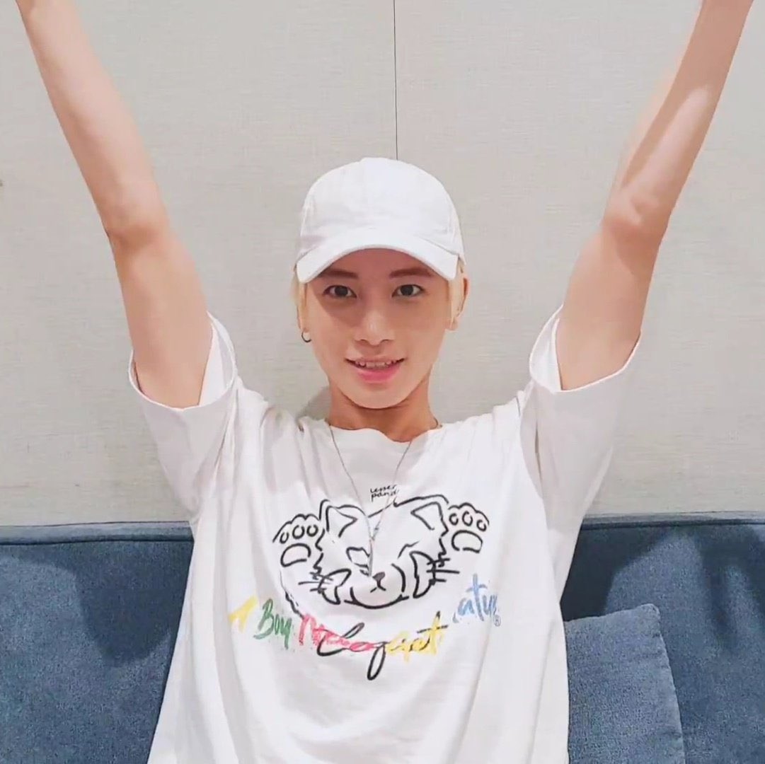 【Coquet Studio】Face Panda T-SHIRT ★TXT Taehyun着用★ 🐈⬛ on X: