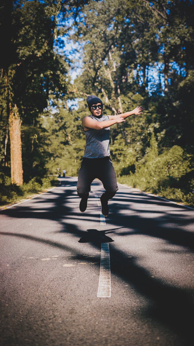 the_chordifiers's tweet photo. A leap of jump? With a dab? @biggtony99 😒
#chordifiers 
. 
. 
. 
. 
. 
#picoftheday #pic #picture #bandshoot #amazing #beauty #nature #men #photo #fun #music #musiciansofinstagram #musicians #musiclovers #musiclover #musician #musicproduction #musiclife #musicproducer https://t.co/04laiQ2uGY