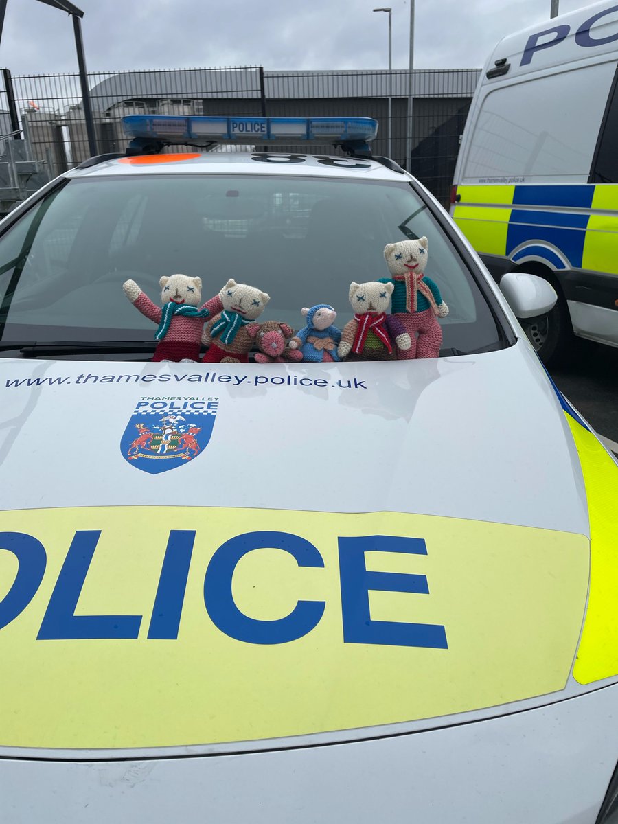 tvp_mk's tweet photo. PCSO Beare from #MKSouthNHPT has taken on some new friends, which were made by a local resident. These are trauma teddies and will be given to children in need of comfort.
(They are making their way down to Slough to their new homes via a 72 hour quarantine)
#C8296 #C5901 https://t.co/jO3dFQeLdV