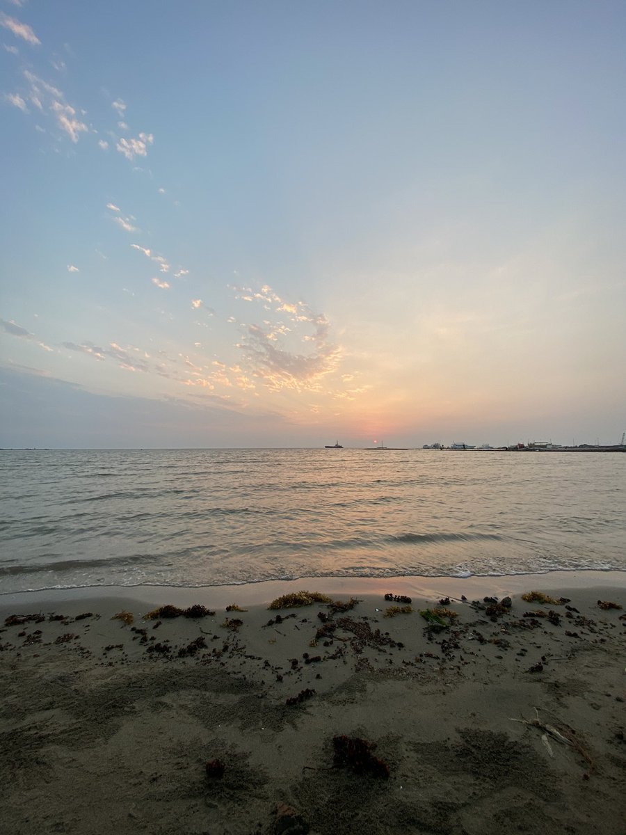 النفسيه محتاجه طلعه للبحر🔒❤️