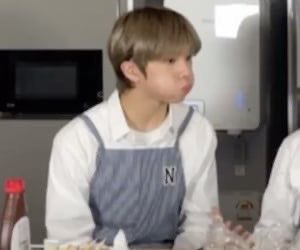 ไหนจีซองนะ เอ๊ะๆ