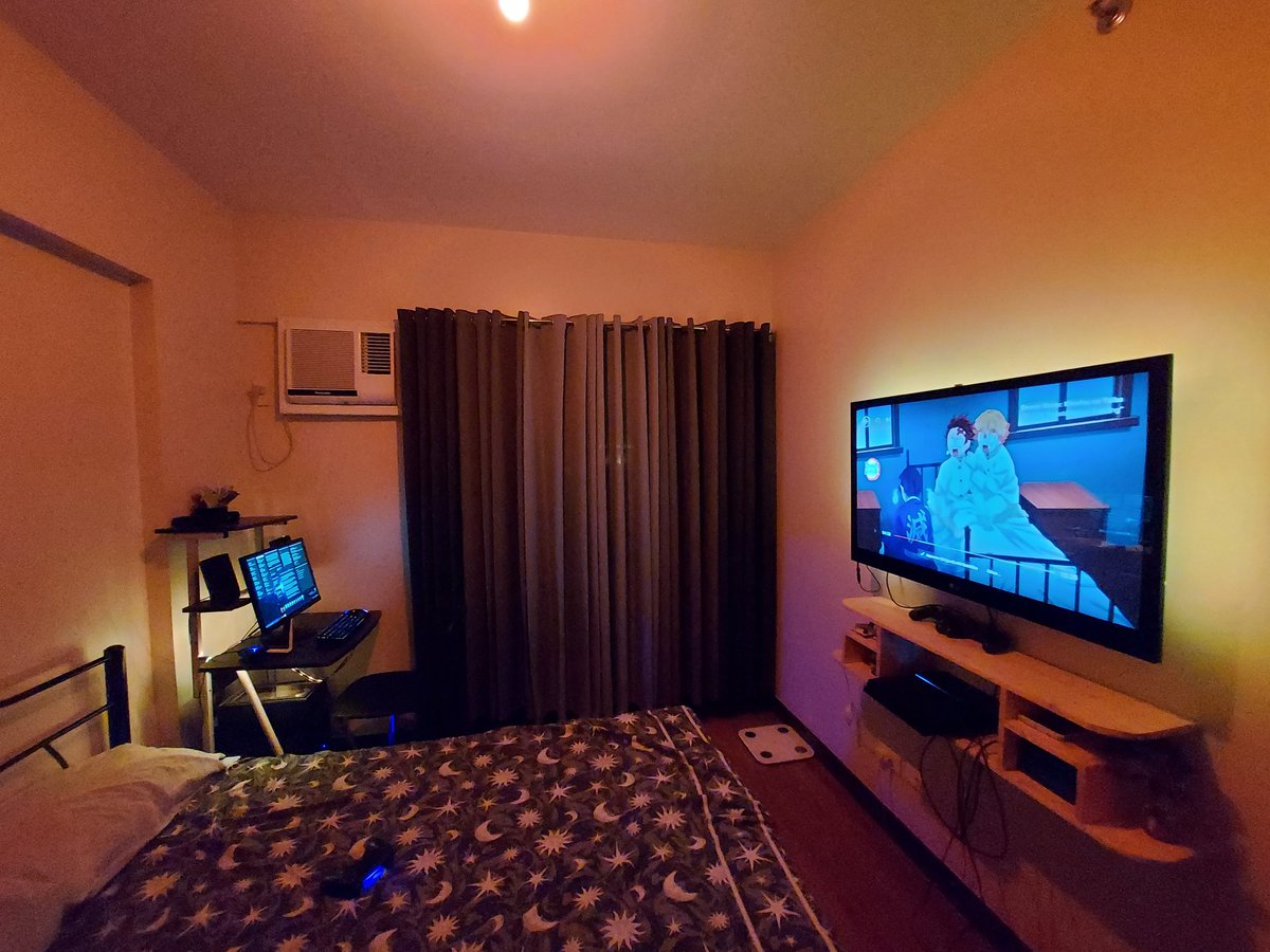 mjantaran's tweet photo. My very own workspace/game/smart (with Google Home) room. Ergonomic chair na lang kulang. 🥺👉👈
Ilang buwang ding pinag-ipunan. Deserve ko naman 'to eh kaya flex ko na rin. 💜 https://t.co/ZdzoguN4jk