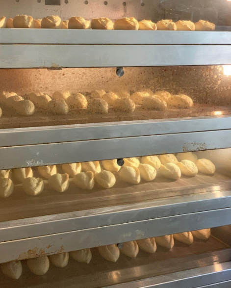 BannerButter's tweet photo. Time to pick up some fresh baked goodies from @tgmbread!  They also have delicious soups, and you can pick up some Banner Butter to go with your bread!

#bannerbutter #bannerbutteratl #grassfedbutter #culturedbutter #southernculturedbutter #freshbakedbread #smallbatch https://t.co/PSRUu6QU5H