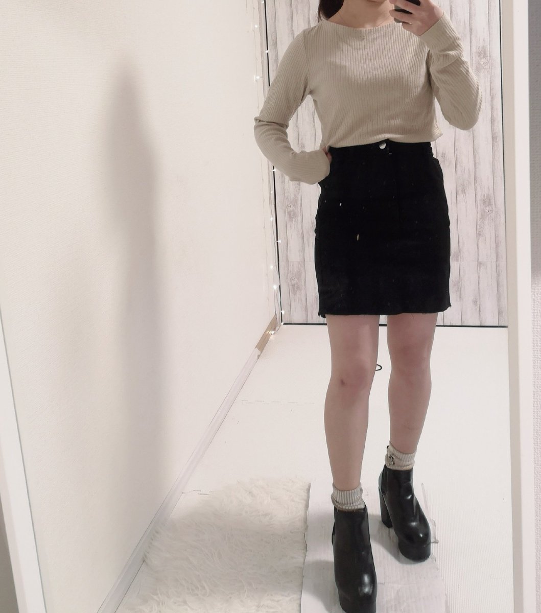 146cm11's tweet photo. 骨格とかじゃなくても、自分の体型に合った服着るってめちゃくちゃ大事だね…。1枚目は自分���に+10kg見え。なんなら妊娠中と同じくらいかそれ以上に、太って見える🤓 #骨格ストレート #骨スト https://t.co/tSP5pdTN3K