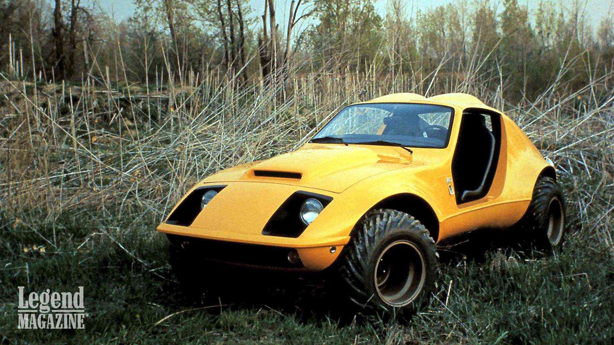 At the 1970 New York Auto Show, an outlandish concept made its debut. Although it wore a Jeep badge, in the years that followed the company would claim it never existed. Read the remarkable story of the XJ-002: legendmag.co.uk/jeep-bolide-xj… #Jeep #jeeplife #jeepfamily