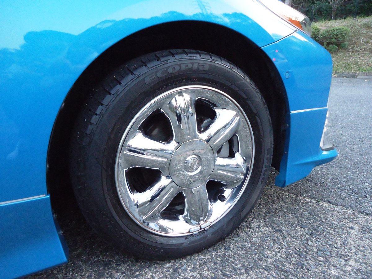 プリウスPHVにクライスラーPTクルーザーのホイールがポン付けで行け