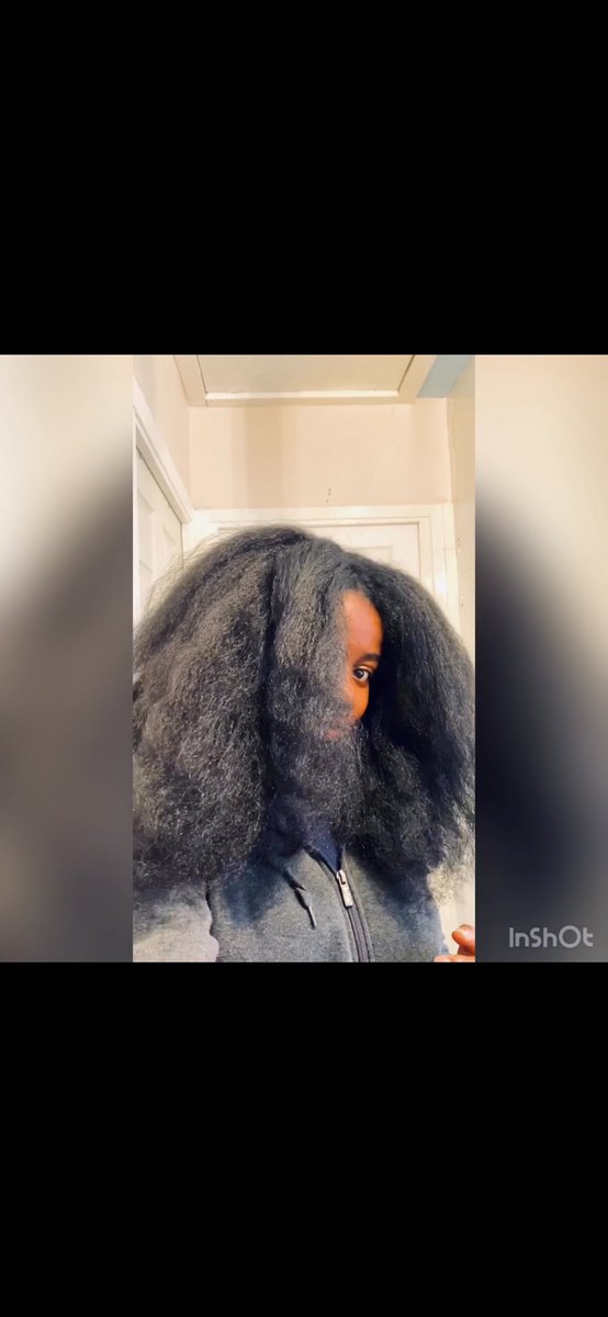 lolaa__ade's tweet photo. Show your range but make it hair https://t.co/sdksOIFZM8