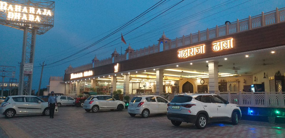 MaharajaDhaba's tweet photo. #maharajadhaba #rohtak #collaboration #mdurohtak #foodie #foodblogger #delhistreetfood #northindia #perfectambience #family #mustvisit #foodoutlet #restaurant #indianfood #india #maharaja #maharajarestaurant #royal #royalfeel #vintagecars #fighterjets #fighterplane #Maharaja https://t.co/LaEF89ukhE