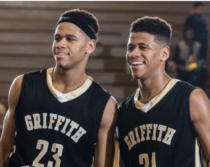 OrkisBrian's tweet photo. From GHS to @fswbucshoops to @DrakeBulldogsMB to @marchmadness It has been a privilege to watch both @6k_mello & @6k_tone develop into such great young men and leaders. Very proud of all you have accomplished and will continue to accomplish. Keep grinding🏀👊🏻#GP4L https://t.co/4Klvj0EISN