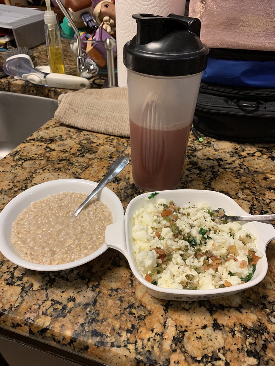 goldenjames82's tweet photo. Get out of your comfort zone..... Mine is with nutrition, and early morning workouts, pushing all the limits 💪💪. #fitover52 #bodybuilders #noeasyway #workethic #noexcuses #270ripped https://t.co/WRMPnhEqrj