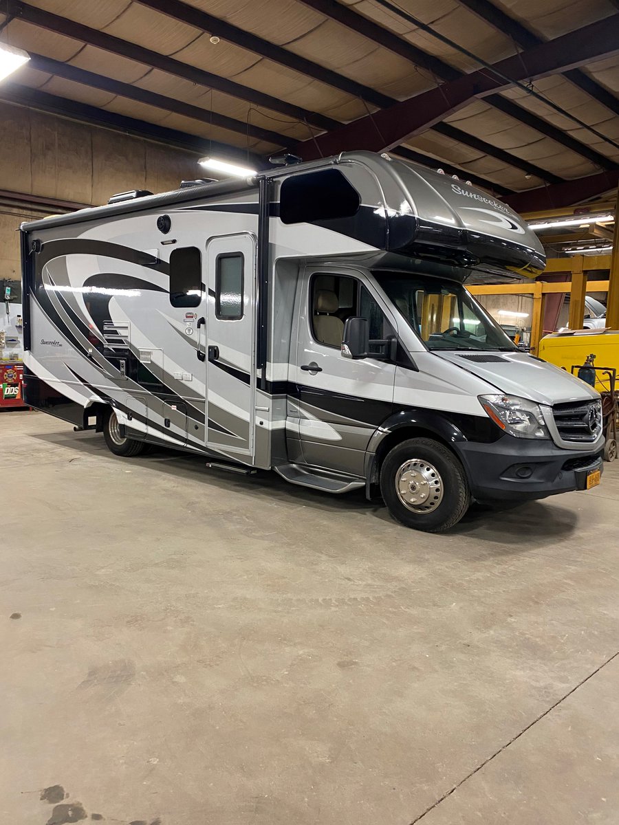 Hawk Frame & Axle tweet media