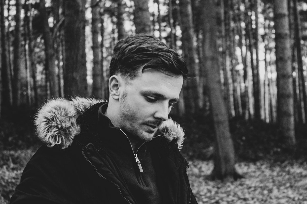 I just hit 550k monthly listeners on #Spotify! ❤️ Big Thanks to all the streamers out thereeeeee 🙏

♪ linktr.ee/tombaileymusic