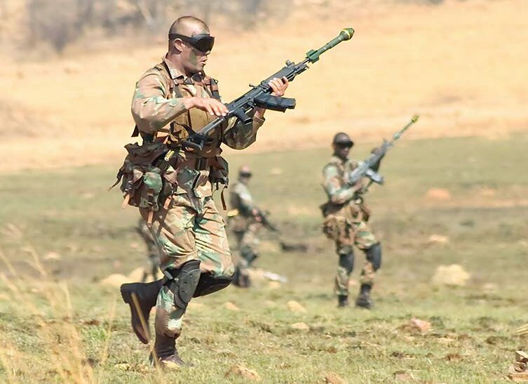 Sa Vector R4 South African Vektor Rifle