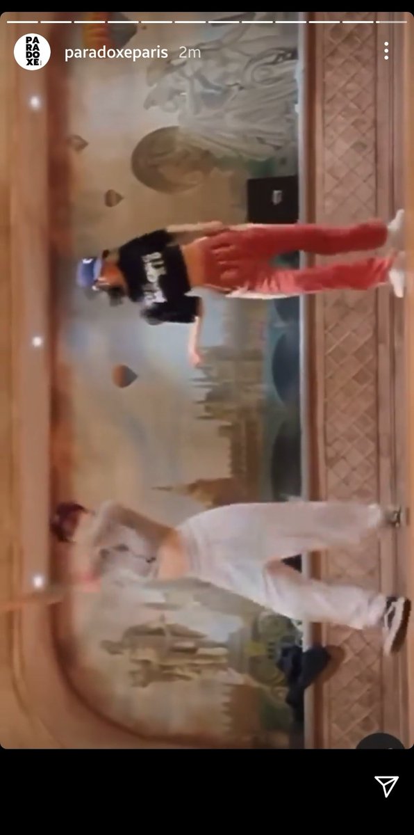 นข.สวยสายย่อ tweet media