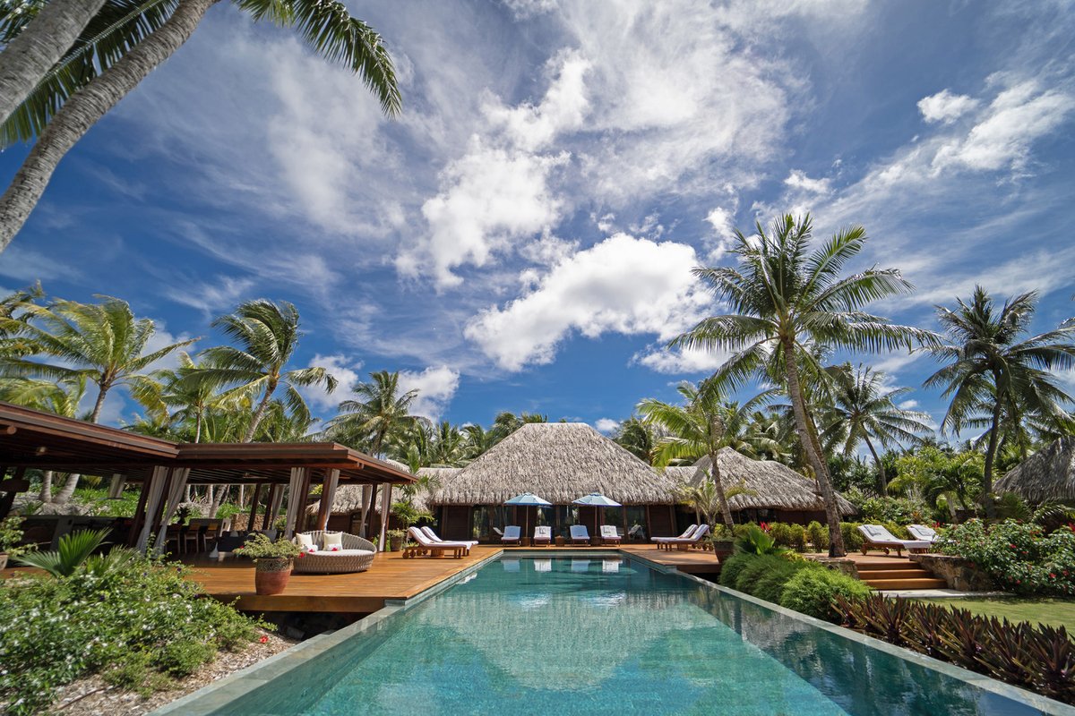 Lounge in the sun, soak in the pool, or explore the lagoon. Whatever your heart's desire, Bora Bora has a place for you.
Vote for your favorite travel experiences in Travel + Leisure's World's Best Awards: wba.m-rr.com/home