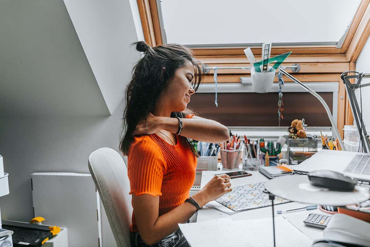 Have you been sitting still at your desk for too long? A small sensor worn on the neck could prompt you to get up bit.ly/3cJI8VA