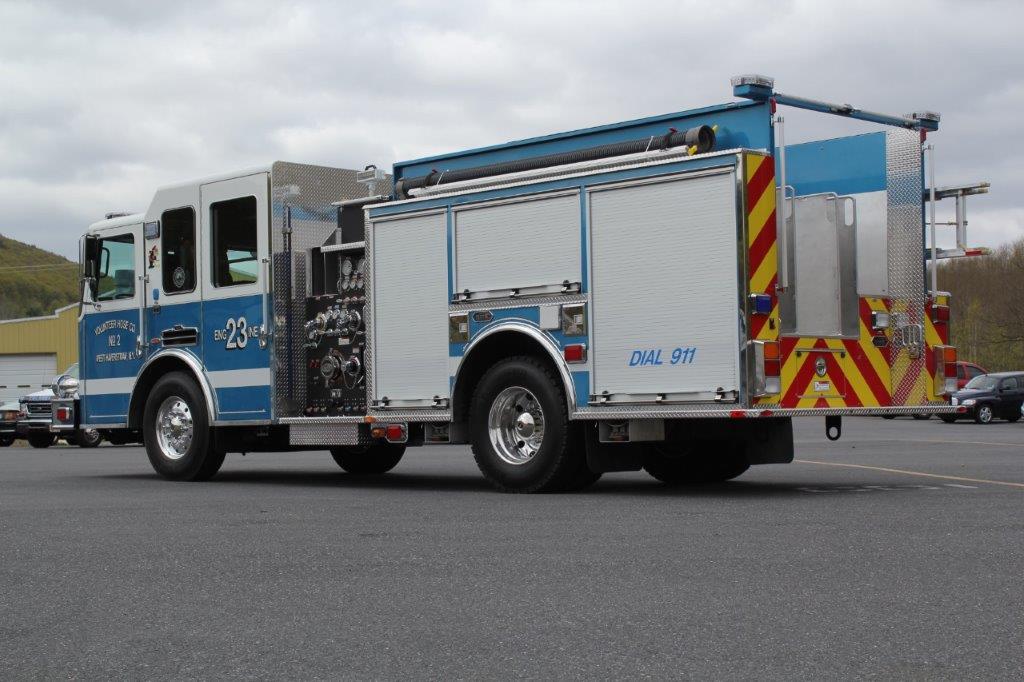 KMEFire's tweet photo. #ThrowBack! This week we are featuring Volunteer Hose Company #2 - West Haverstraw, NY's 2012 #Custom #Pumper. We can't wait for their 2021 #Custom #Rescue to join the fleet this fall!
#KMEWorksForYou #TBT https://t.co/lzl60t2CfX