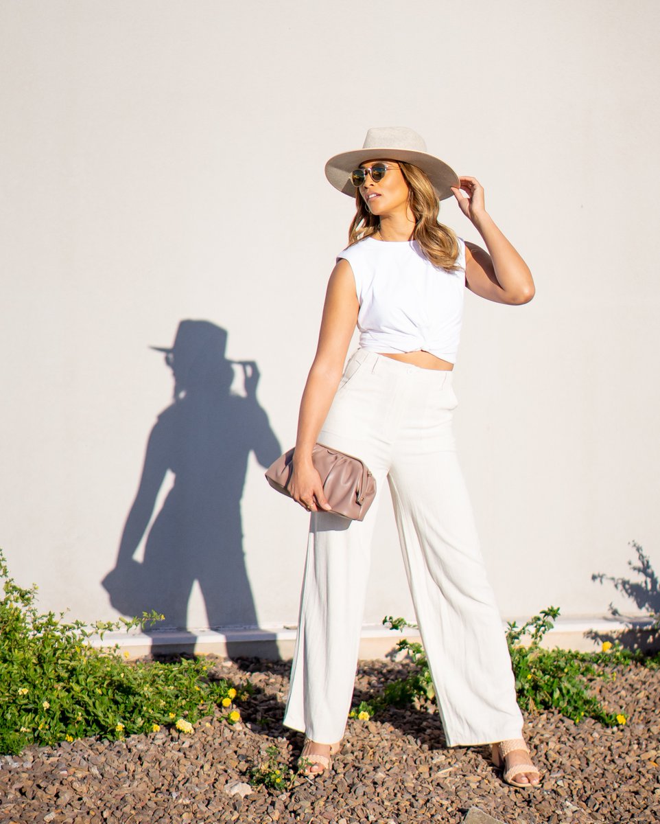 KierlandCommons's tweet image. Check out this #SpringTrend – Baggy is Best! Find yourself a new pair of wide stride pants at @madewell, @Anthropologie, and @BananaRepublic. For more seasonal inspo visit our Spring Trend Guide and find out where to buy the looks: kierlandcommons.com/SpringTrends