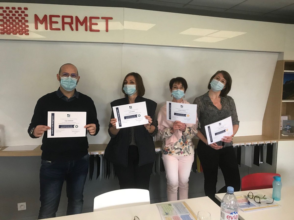 L’amélioration continue au sein de <a href="/MermetSunscreen/">Mermet Sunscreen</a>, grâce à des collaborateurs motivés et qualifiés, est une de nos priorités afin d’améliorer nos performances, optimiser notre production et répondre à vos attentes.

Un grand bravo à nos diplômés #YellowBelt et #GreenBelt !