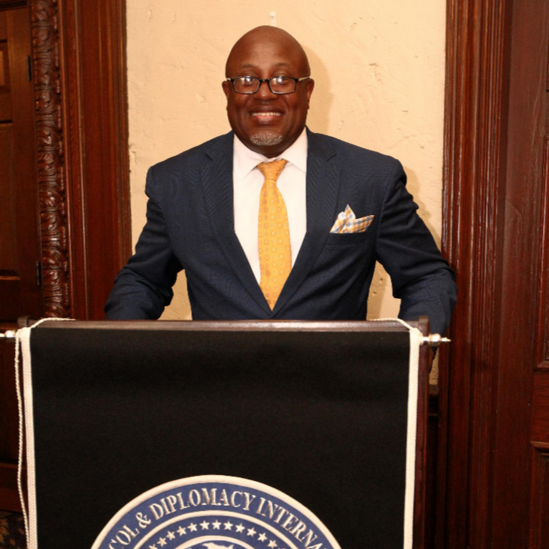 PDIPOA's tweet image. #PDIPOA members, it&apos;s time to submit presentation proposals for this year&apos;s Virtual #protocolforum to be held 19-21 July. Beginner to Advanced presentations welcome! Deadline for submissions is 31 March. 📸: GradImages #protocolmatters #internationalprotocol #education