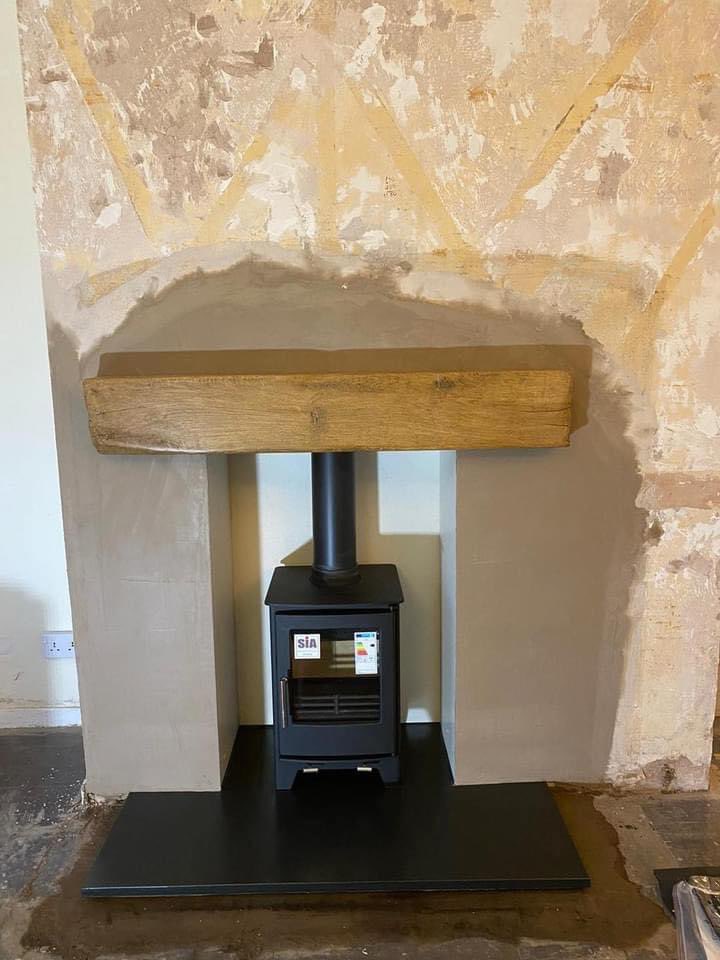 MFSS_stoves's tweet photo. A full installation of the Ecosy Snug from @StoveWorldUK by our registered @hetas_uk engineer in #Brewood #Staffordshire 🔥 https://t.co/XL4I4L9OKI