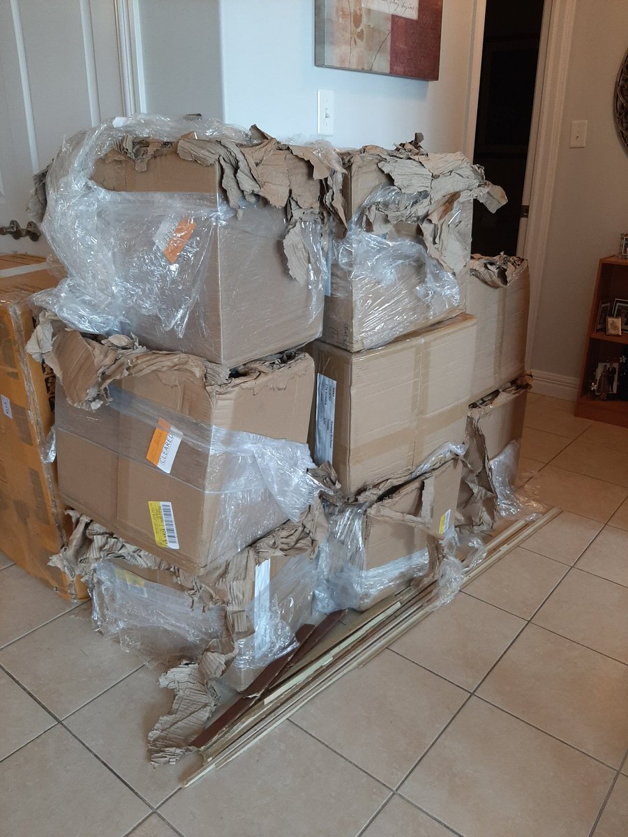 Kandace_golf's tweet photo. @FedExInternati1 Water damaged hats https://t.co/dU6Ly02dd4