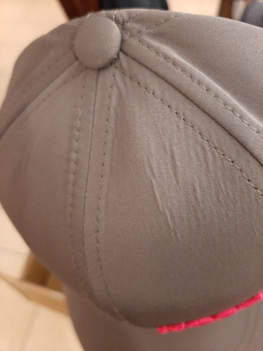 Kandace_golf's tweet photo. @FedExInternati1 Water damaged hats https://t.co/dU6Ly02dd4