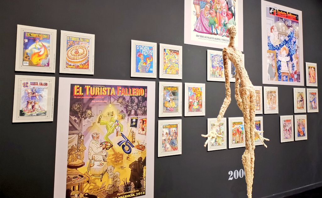 ZapatosDeClaque's tweet photo. 💥 Hui hem posat la mirada en la mostra que hi ha a @LaNauuv.
Un repàs als 80 anys de la revista 'El turista fallero' on també hi ha escultures d'artistes fallers amb fins solidaris. #Falles21EnLinia
#CompartimÀPunt #Falles21 https://t.co/obn5UNXgcA