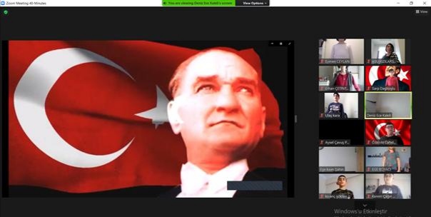 BK_Kirklareli's tweet photo. Üzerinde yaşadığımız bu kutsal vatan topraklarını bizlere armağan eden başta Gazi Mustafa Kemal Atatürk olmak üzere milletimizin varlığının, birliğinin ve beraberliğinin ölümsüz sembolleri aziz şehitlerimizi rahmet ve minnetle anıyor, şükranlarımızı sunuyoruz.🇹🇷
#minnettarız https://t.co/vMz5aGRHwE