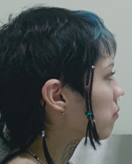 木下百花 最近鼻にティッシュ詰めるの可愛くてハマってます 花粉症の薬飲んでも右鼻穴がずっと終わってます T Co 0dfvsrptnf Twitter