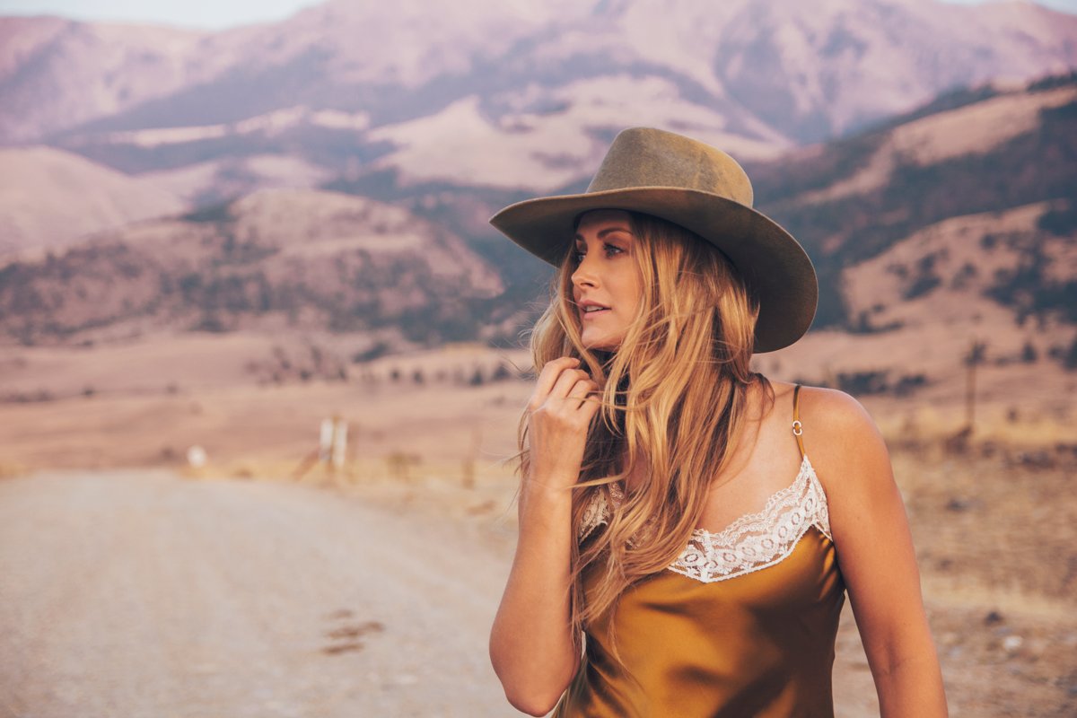 ONE MORE DAY til #WildFrontier is out!!! Pre-save it now, pretty please with a 🍒 on top! And join me tonight on Instagram Live at 9:50pm CT to chat about Wild Frontier...and maybe you'll get to hear me play a thing or two. 😉 Can't wait!!!