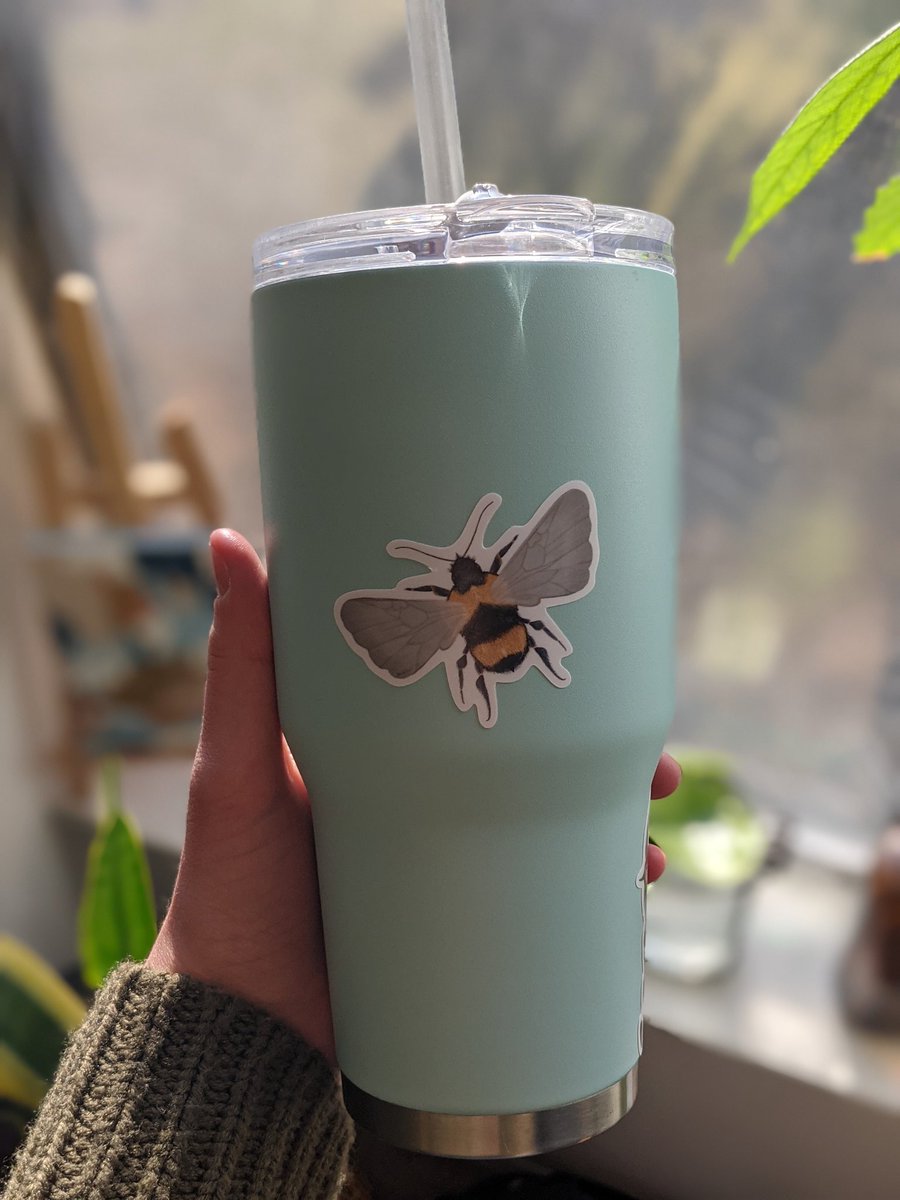 ChloeWillemsen's tweet photo. @yellowhousedsgn Some stickers available on https://t.co/rCo50Be7kl 💕🦋 https://t.co/E06XnaOIYE