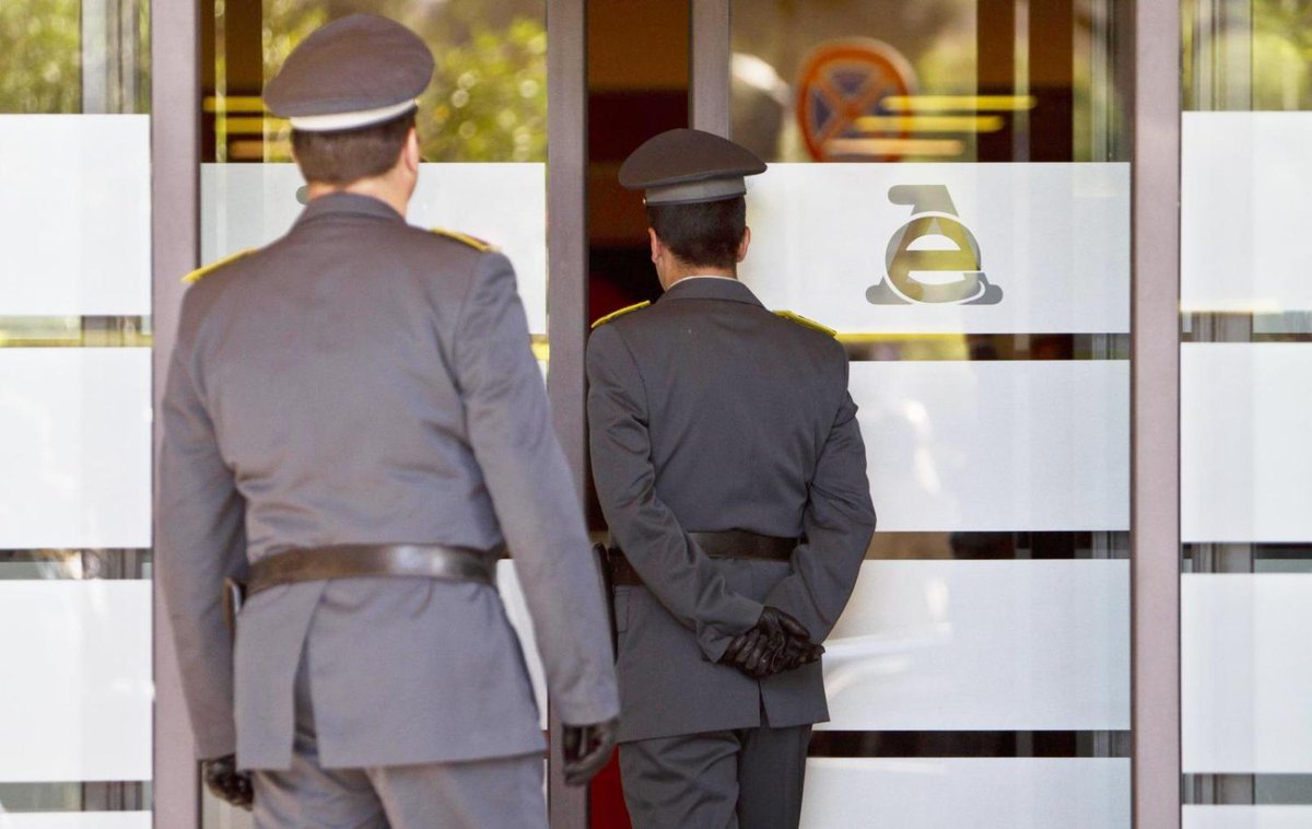 fattoquotidiano's tweet image. I Migliori partoriscono il nuovo #condono: sul Fatto di domani i primi mal di pancia nei M5S ilfattoquotidiano.it/fq-newsletter/…