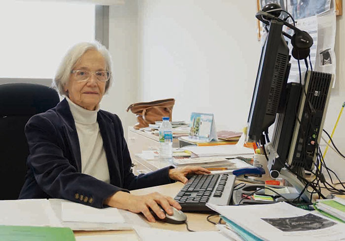 galiciagronomos's tweet photo. ¿Sabíais que una #IngenieraAgrónoma, Pilar Carbonero, fue la primera mujer en ingresar en @AmigosIng? También fue la primera catedrática de la Escuela de Agrónomos y de las tres primeras de @La_UPM. https://t.co/ZsfflcGEsm